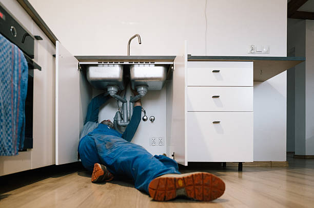 Professional Pipe Repair technician working in Moonachie, NJ